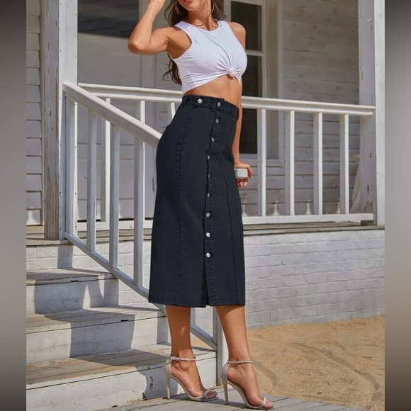 Boho button detail denim midi skirt - Picture 14 of 16